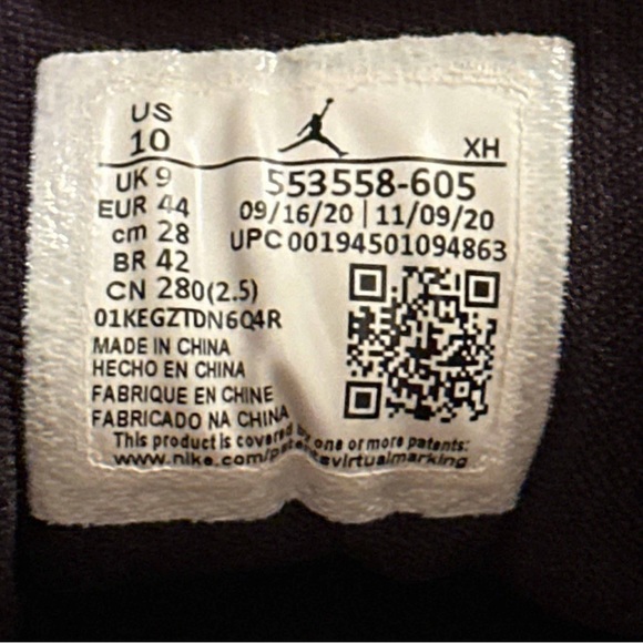 Nike Air Jordan 1 Low Reverse Bred, Size 10 - Picture 7 of 8